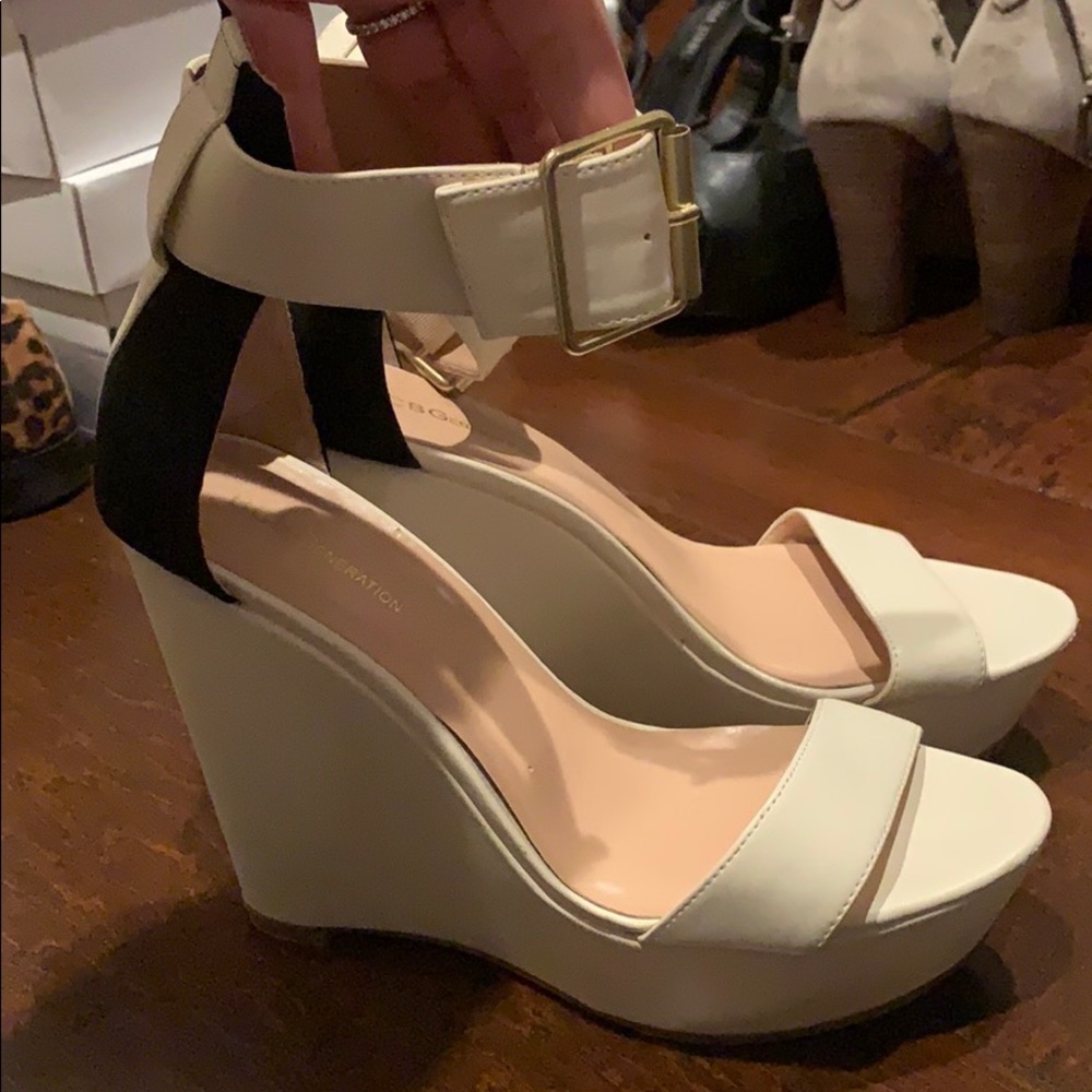 BCBG Wedge White Black Heels